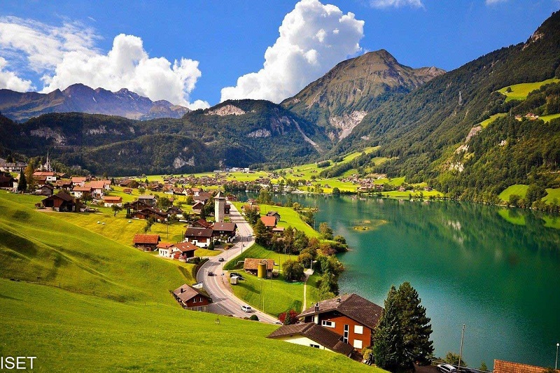 HTMi - Top 5 ngành Quản lý khách sạn tại Thụy Sĩ