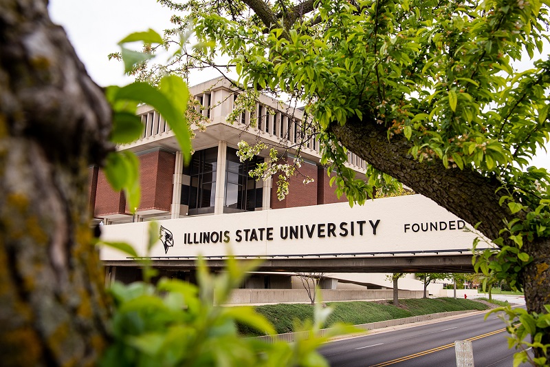 Thông tin chung và chương trình học bổng tại Illinois State University (ISU)